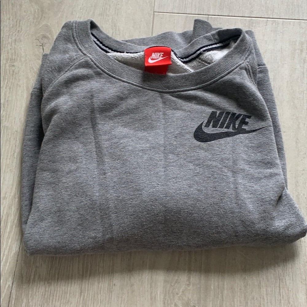 Grey Nike Sweatshirt